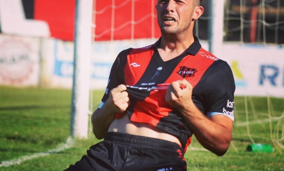 Un goleador para el Granate: Stella es el primer refuerzo de Defensores