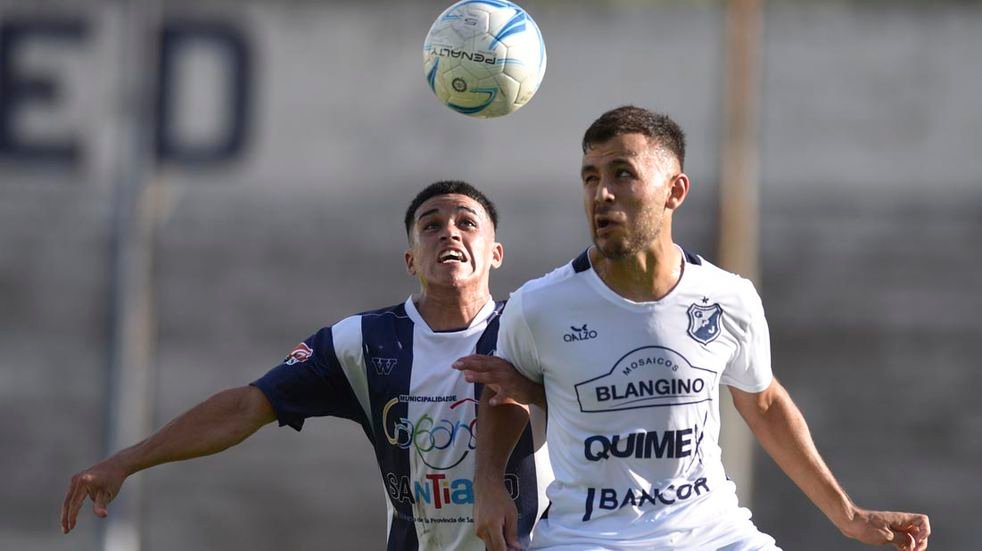 General Paz Juniors golpeó primero en Córdoba