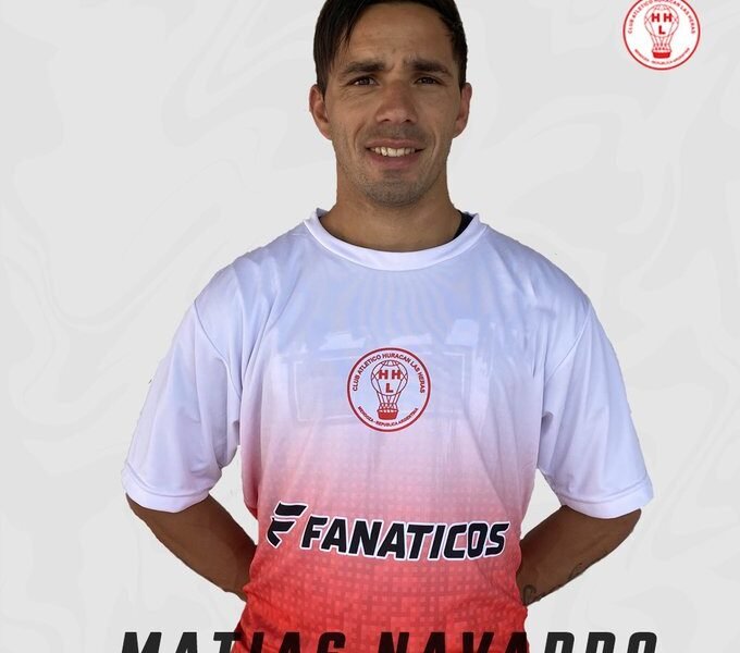 Matías Navarro regresa a Huracán Las Heras