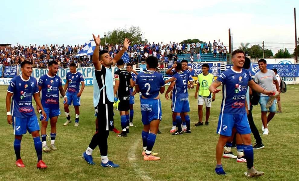 Expreso goleador: Talleres de Perico goleó en la ida y está con un pie en la final