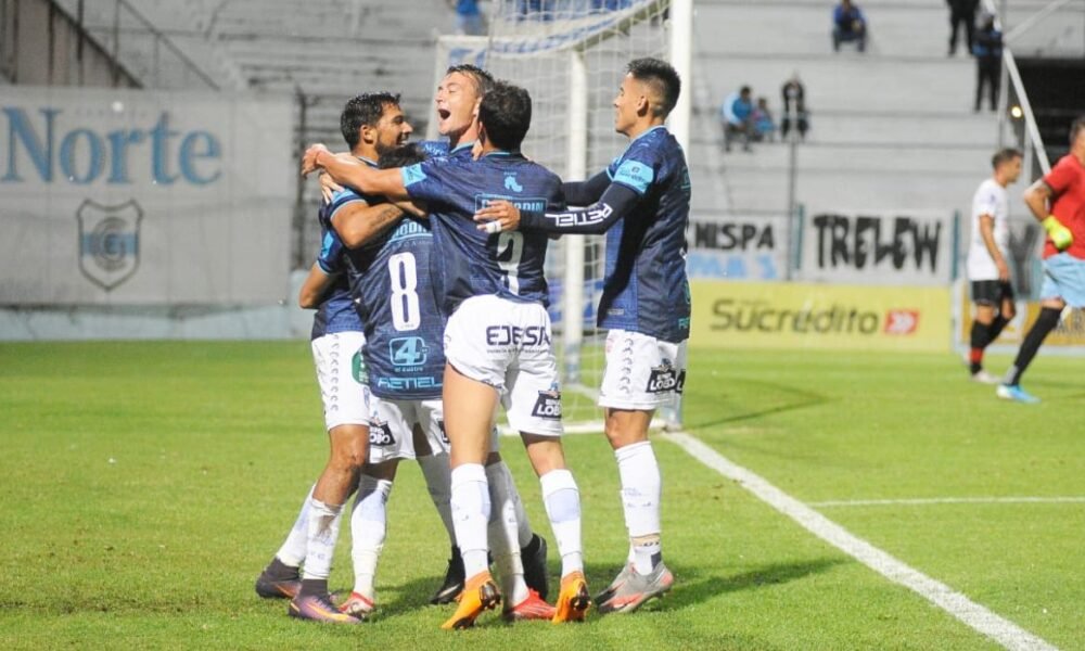 El Lobo jujeño y Brown de Adrogüe igualaron en un atractivo partido