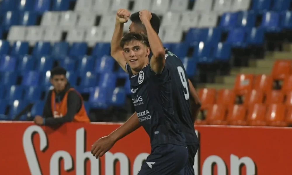 Independiente Rivadavia, dueño del parque y del clásico de Mendoza por Copa Argentina