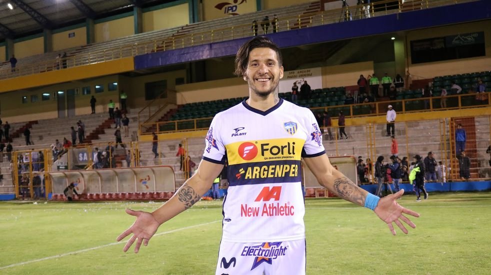 Racing de Córdoba sumó un experimentado delantero para afrontar el Federal A