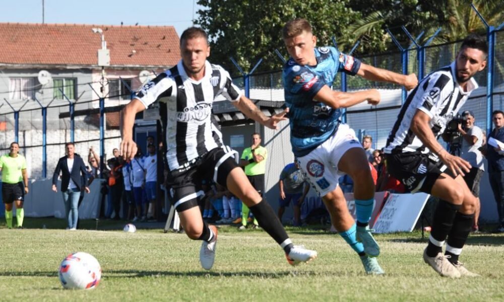 For Ever debutó con empate ante San Telmo