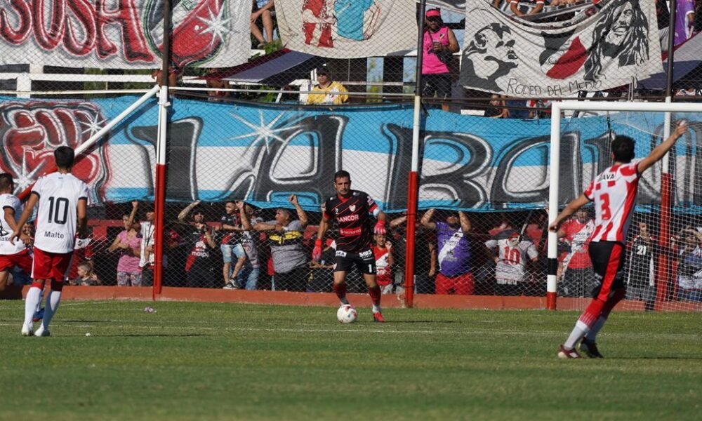 Instituto logró rescatar un importante punto en Maipú
