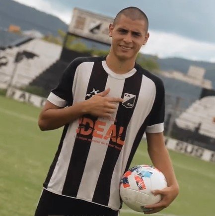 Central Norte se refuerza con un delantero de 22 años