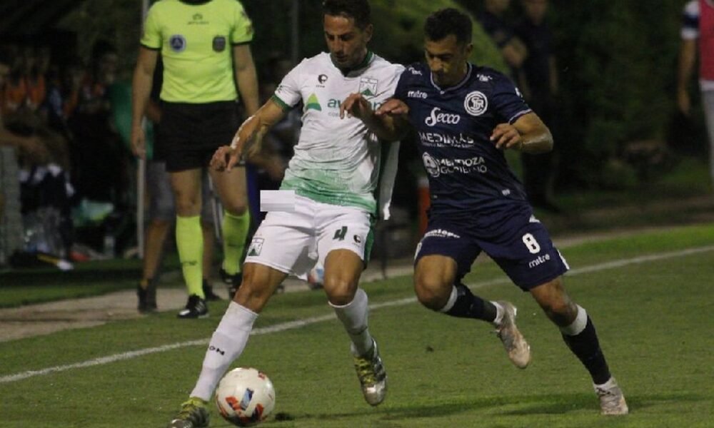 Independiente Rivadavia sumó un buen empate ante Ferro y mantiene su invicto