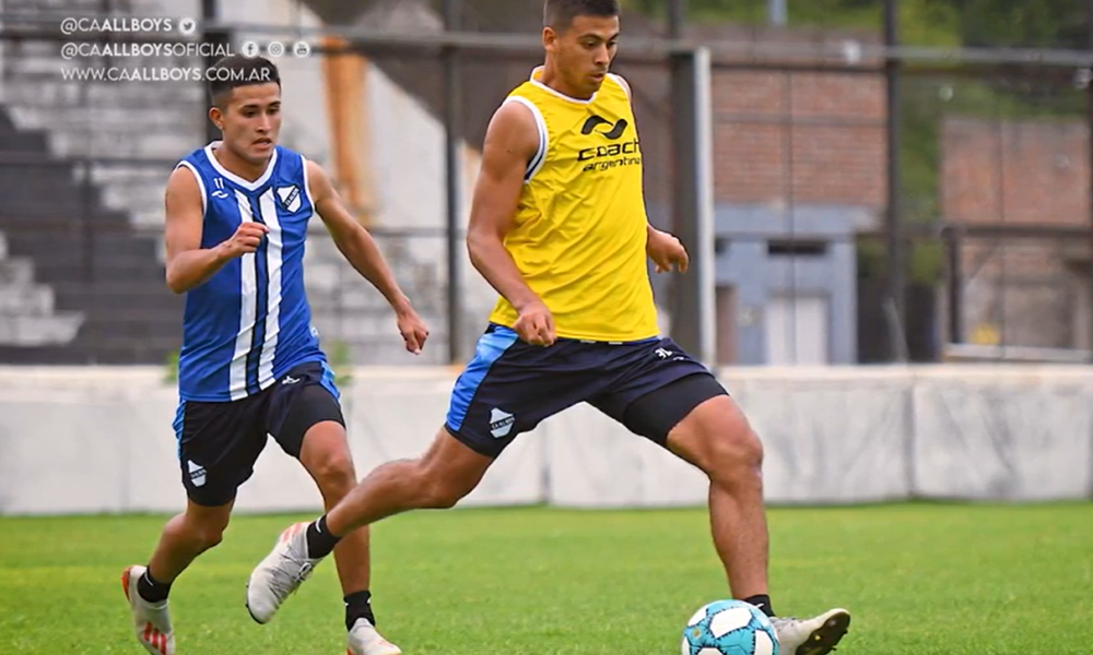Unión completó su plantel con la llegada de Santiago Barraza
