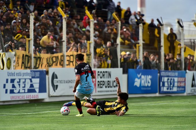 Empate agónico de Madryn ante Brown de Adrogué