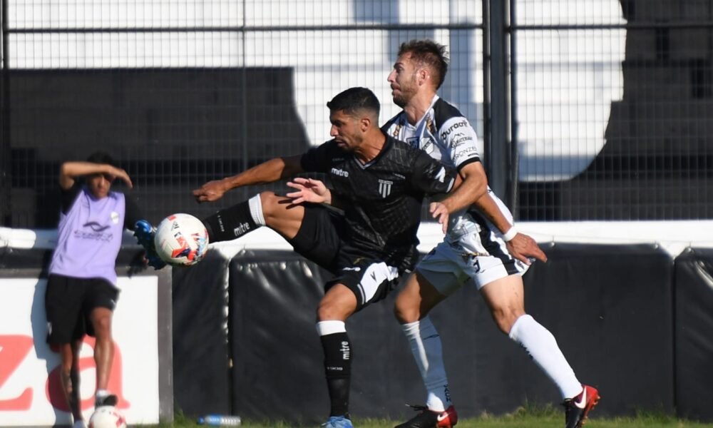 Gimnasia se llevó un punto de su excursión por Floresta