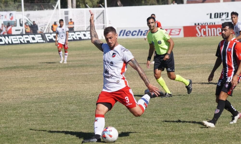 El Cruzado perdió dos puntos en el final: Maipú y Chacarita quedaron a mano