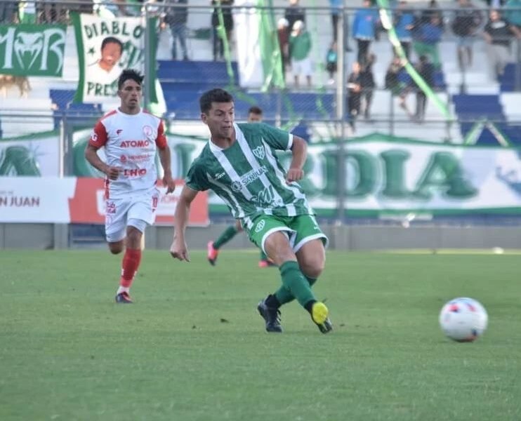 No pasaron del cero: Huracán Las Heras y Desamparados repartieron puntos