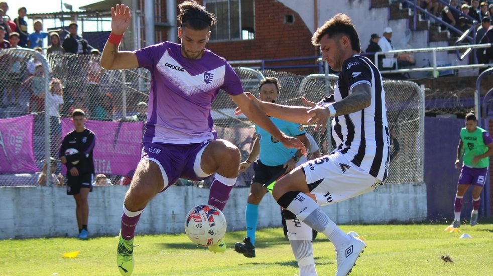 Gimnasia de Mendoza goleó 5-1 a Villa Dálmine y se recuperó en el torneo de la Primera Nacional