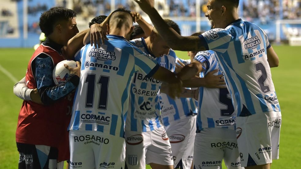 Goleada académica en Gualeguaychú: Racing superó claramente a Juventud para retomar la cima