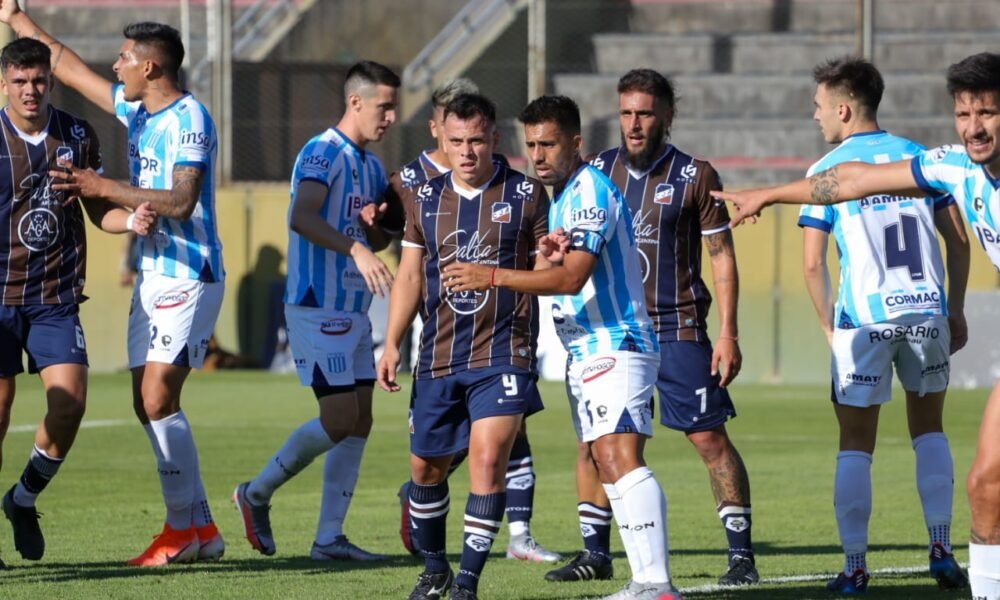 Racing de Córdoba goleó a Juventud Antoniana en Salta