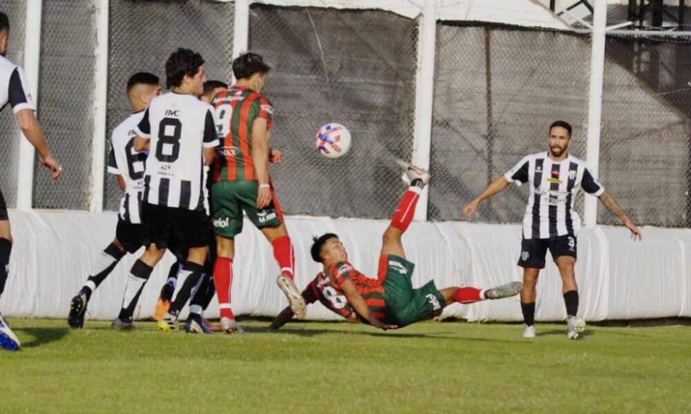Liniers y Círculo aburrieron a todos en Bahía
