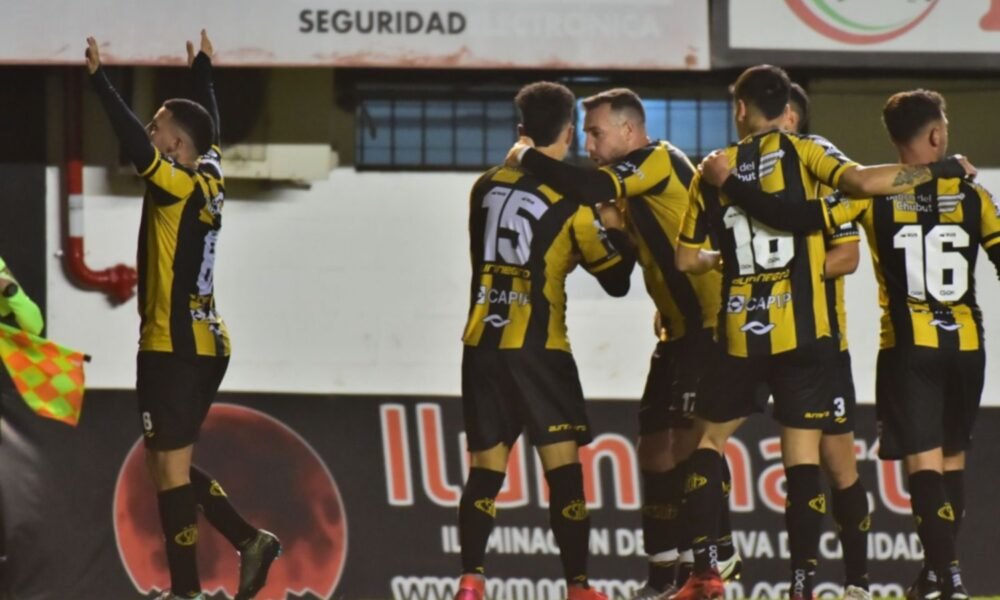 Deportivo Madryn igualó ante All Boys y se lleva una unidad a Chubut