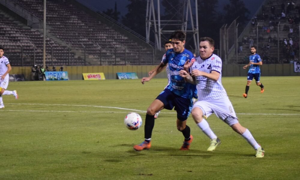 Central Norte goleó a Juventud y alcanzó a Racing en la cima