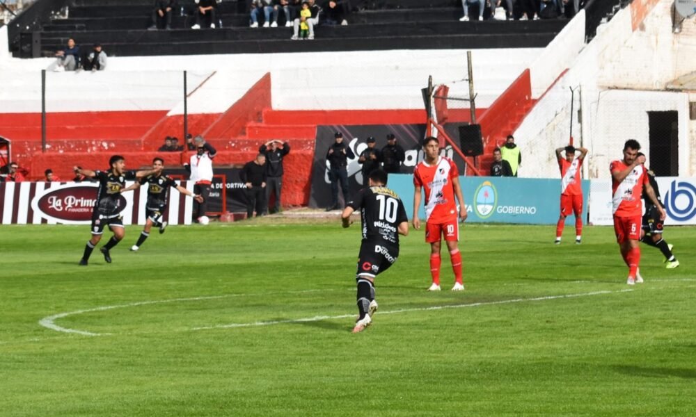 Estudiantes detuvo el buen andar de Maipú