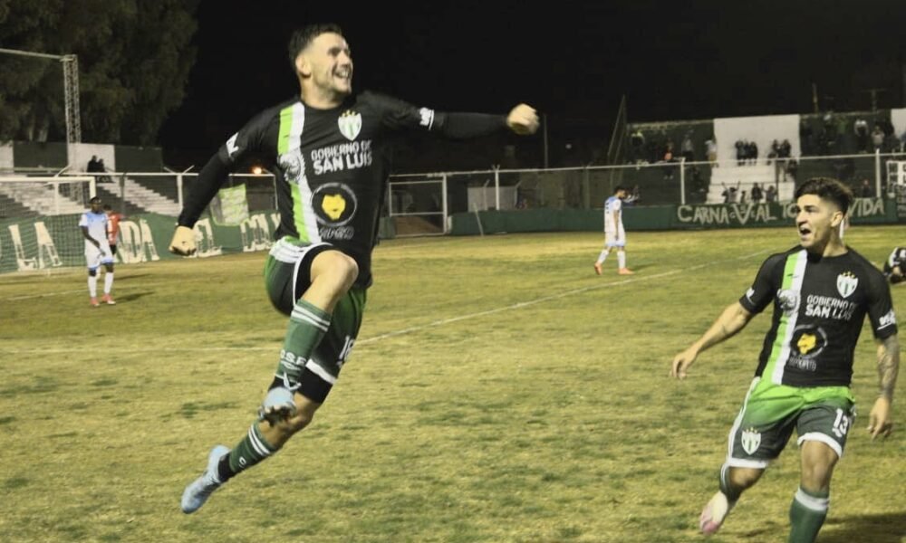 Estudiantes goleó de local a Argentino de Monte Maíz 4-0