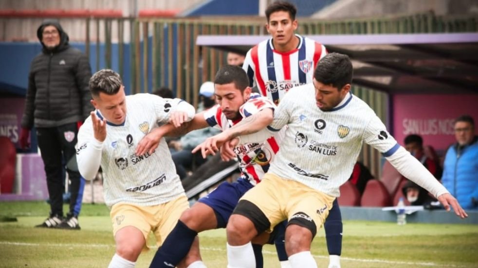 Juventud y Peñarol empataron en San Luis