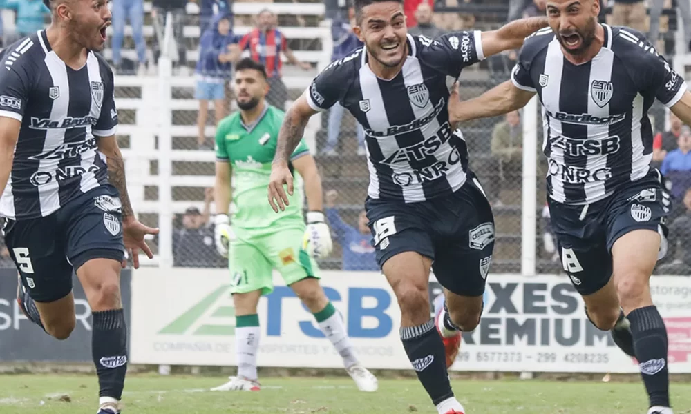 Cipolletti viajó a Bahía y enfrentará a Villa Mitre