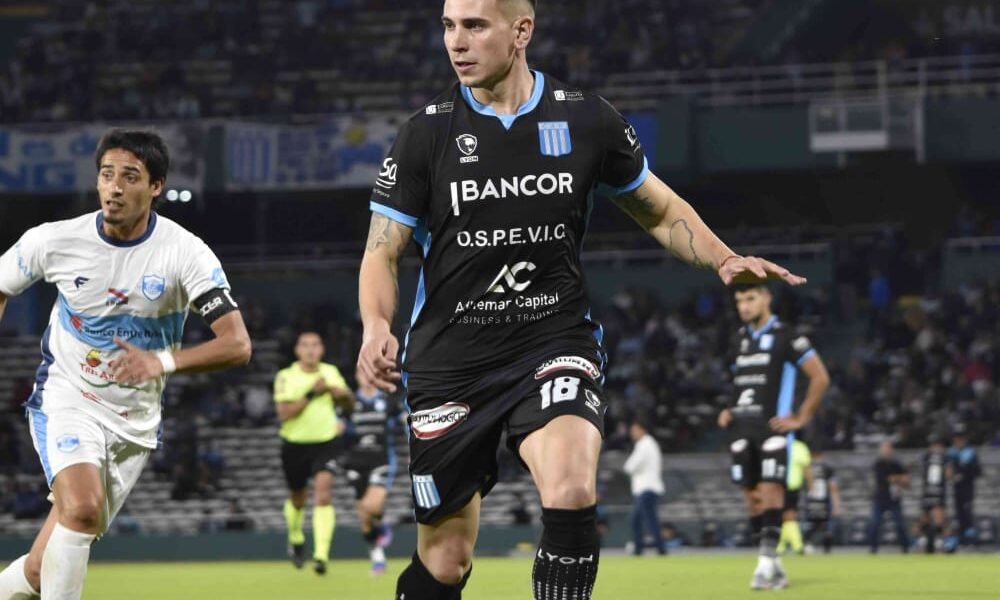Triunfo clave de Racing para mantenerse en la punta
