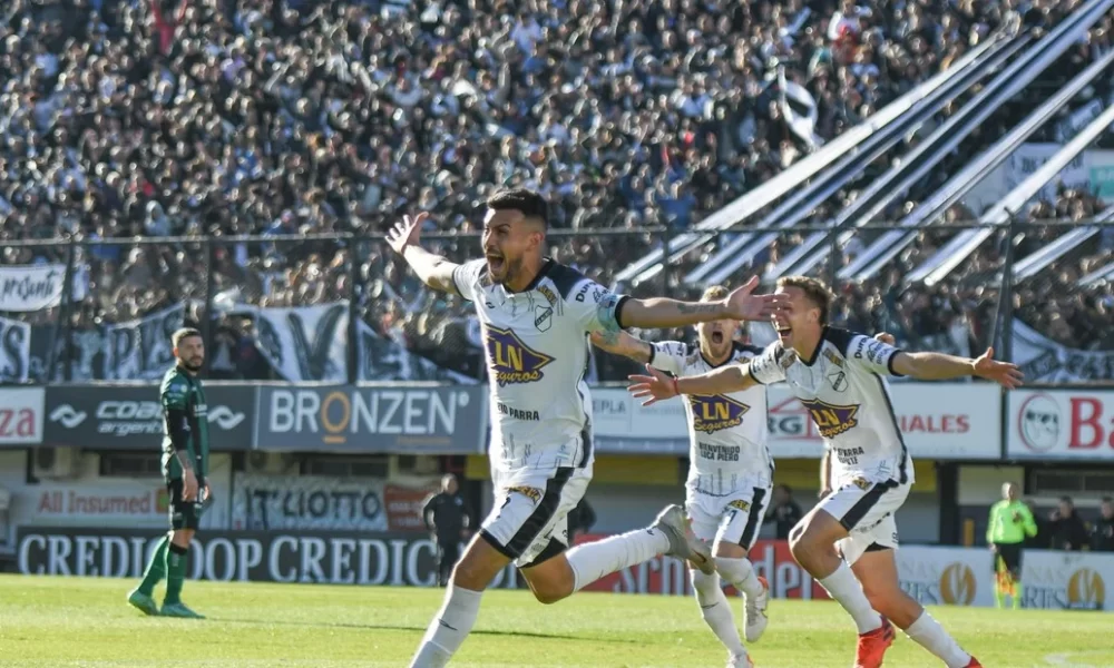 All Boys fue amo y señor del clásico: vapuleó a Chicago en Floresta y se ilusiona con pelear bien arriba