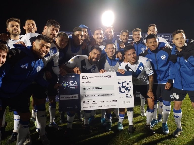 Copa Argentina: Vélez venció a Independiente Rivadavia y avanzó de fase