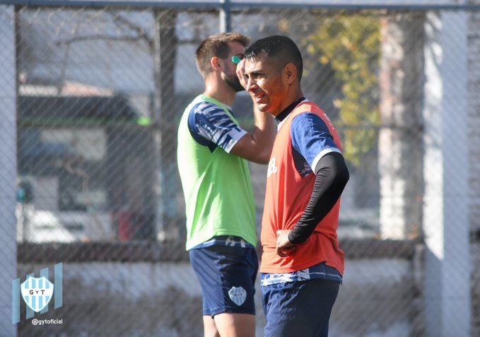 Gimnasia y Tiro sigue reforzándose y sumó un volante central