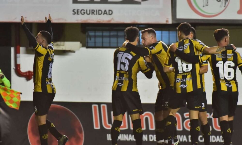 Riestra y Madryn no rompieron la igualdad