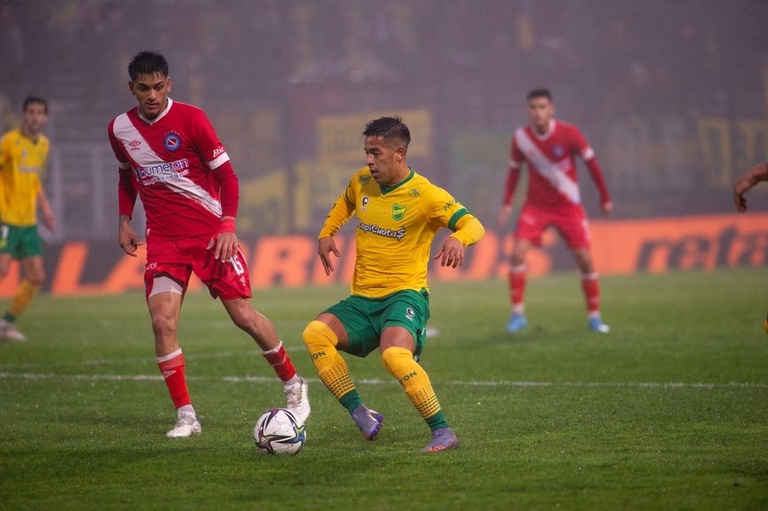 Defensa le ganó a Argentinos y avanzó en la Copa Argentina