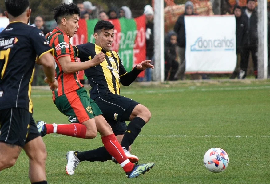 Sin goles en Otamendi: Olimpo no pudo vencer la resistencia de Círculo pero sigue cómodo en la cima de la Zona Sur
