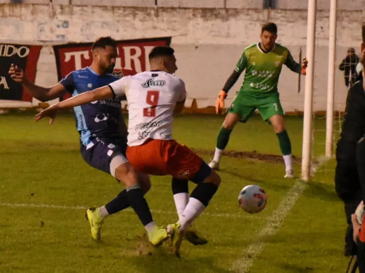 Defensores de Belgrano y Atlético Rafaela igualaron en Buenos Aires