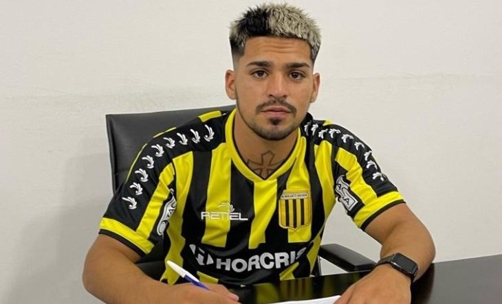 Leonardo Flores