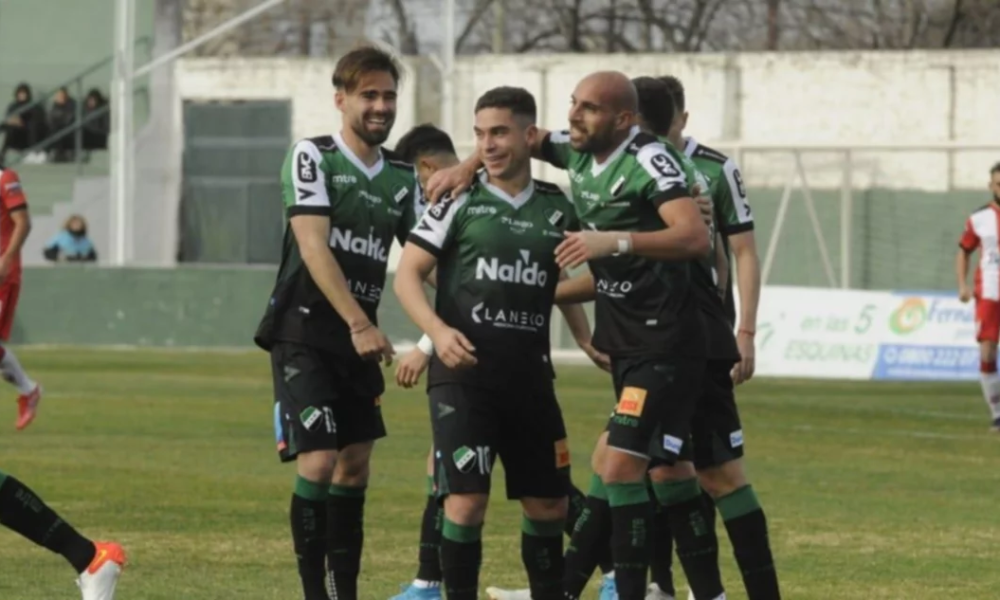 Villa Mitre igualó ante Círculo