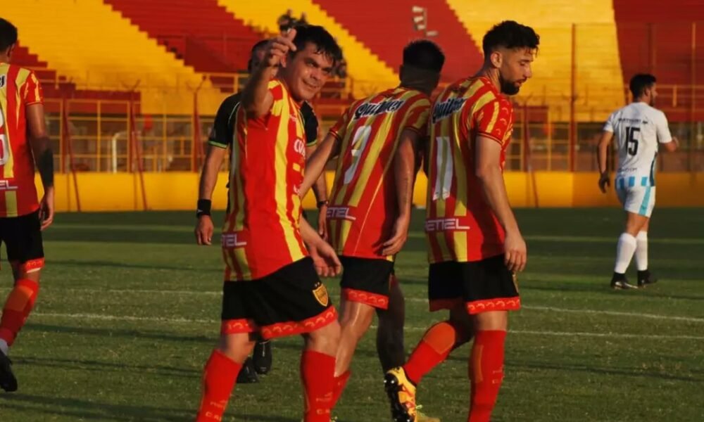Fiesta aurirroja: Boca Unidos aplastó a Juventud Unida en Corrientes
