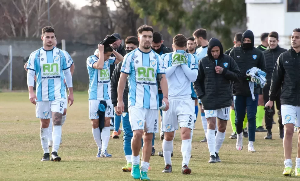 Sol de Mayo no pudo hacerse fuerte en el debut de Diego Funes