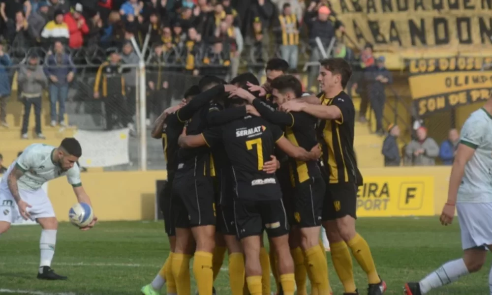 La Locomotora fue Aurinegra: Olimpo lo pasó por encima a Ferro en Bahía Blanca con un triunfo categórico
