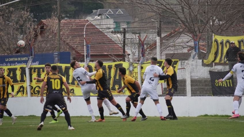 Pobre empate entre Santamarina y Tristán Suárez