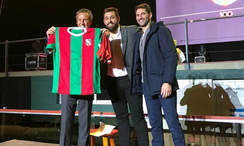 Jorge Valdano, el hijo pródigo de Sportivo Las Parejas que volvió a sus raíces