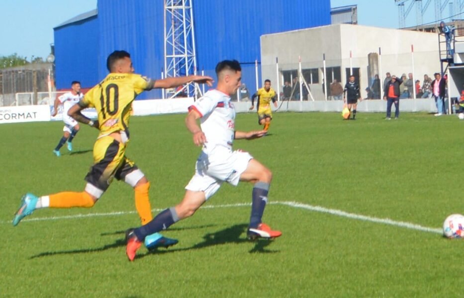 Goleada en Pronunciamiento: Depro venció por 4-0 a Crucero del Norte