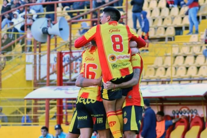 Sarmiento le ganó a Juventud Unida (G) y es líder de la Zona Norte