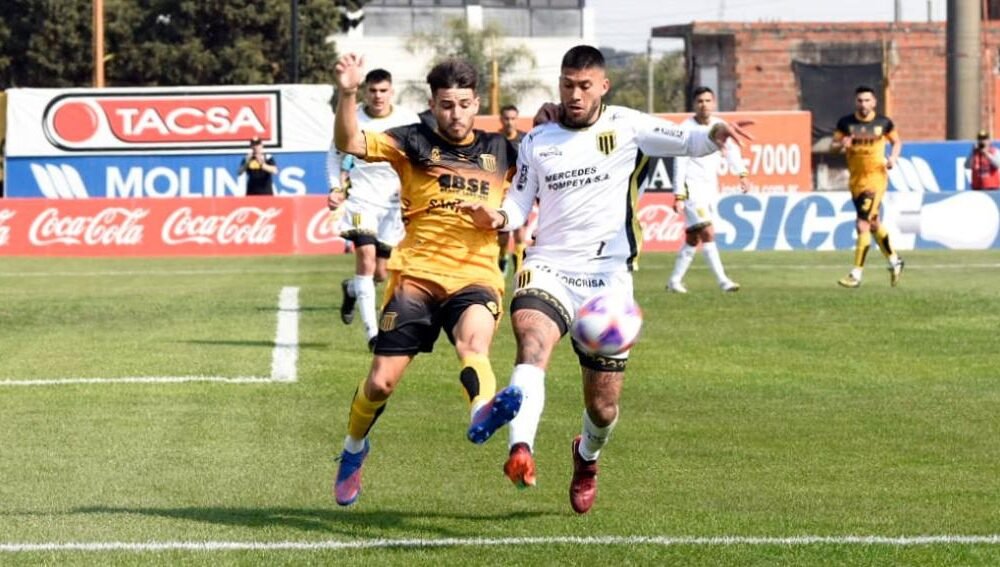 Mitre fue superado por Almirante