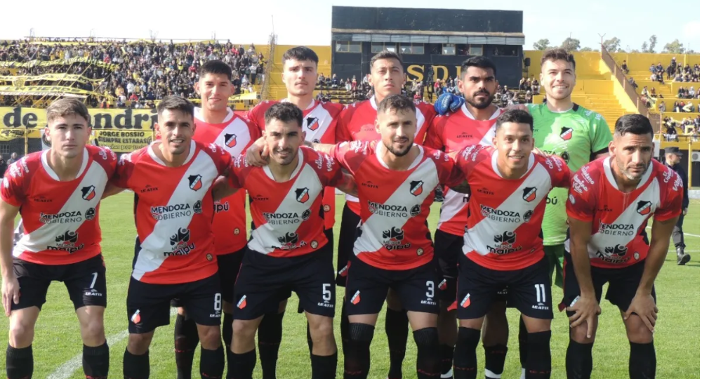 Maipú reaccionó y rescató un punto ante Flandria