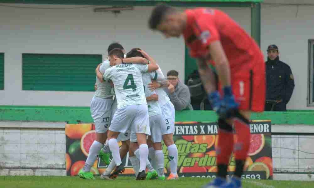 Ferro le ganó sobre la hora a Sansinena y está cerca de la permanencia