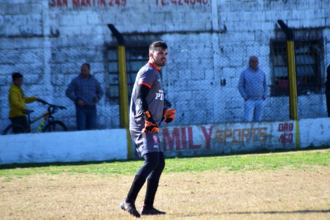 Nicolás Fernandez elevó una carta a la Liga Trenquelauquense por insultos homofóbicos en un partido