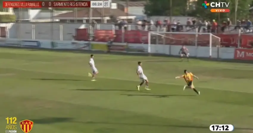 Un golazo del Federal A bajo la mirada de FIFA
