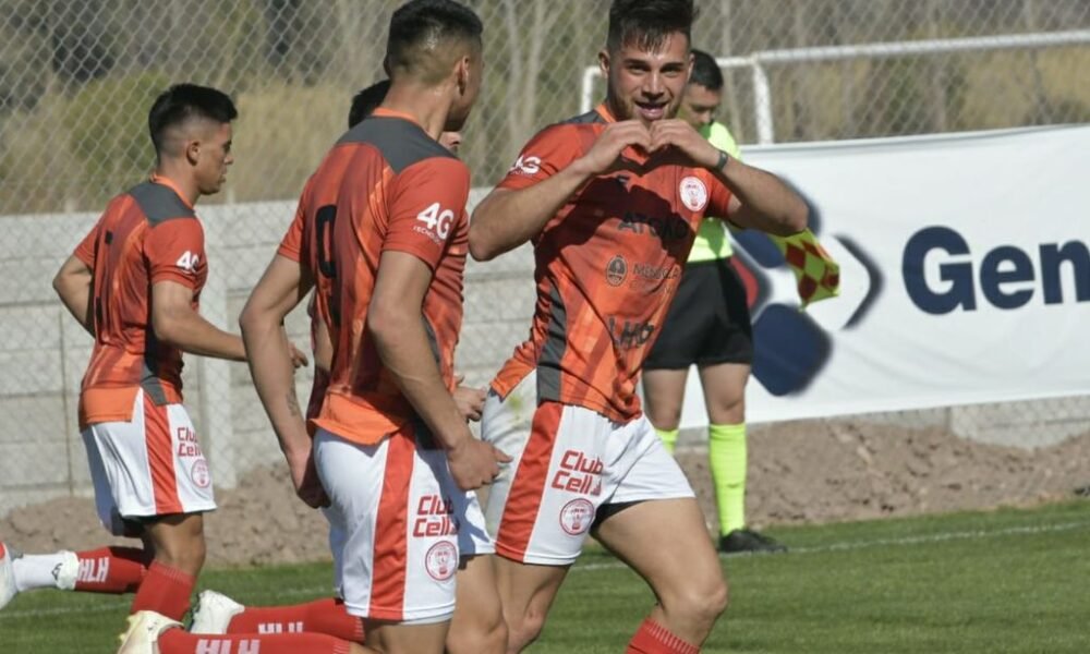 Ganó una final: Huracán venció a Liniers y salió del fondo
