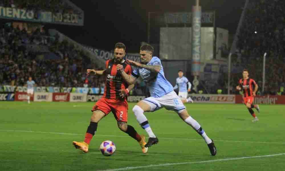 Belgrano goleó a “Defe” y está a un triunfo del ascenso